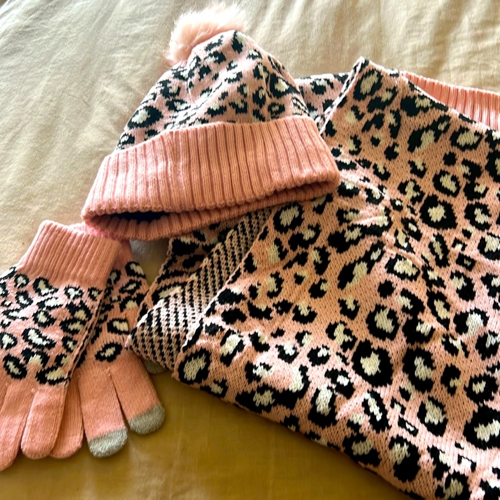 3 Piece Set - image 1